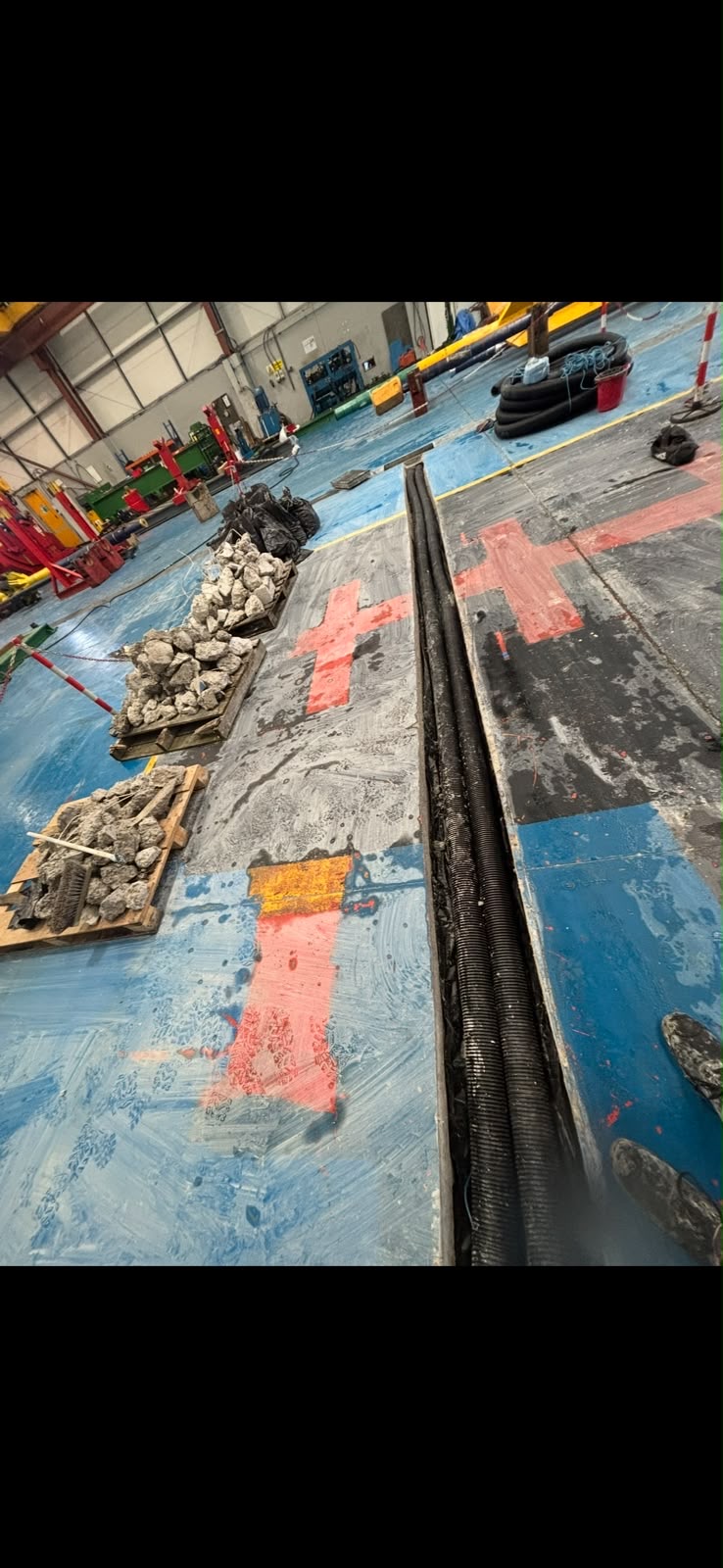 Industrial drainage installation in warehouse